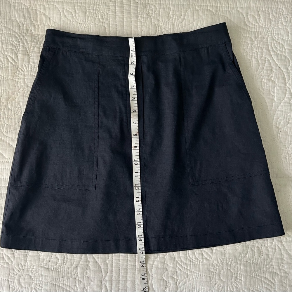 Theory Navy Blue Linen Blend Mini Skirt in Medium, NWOT - Picture 5 of 5